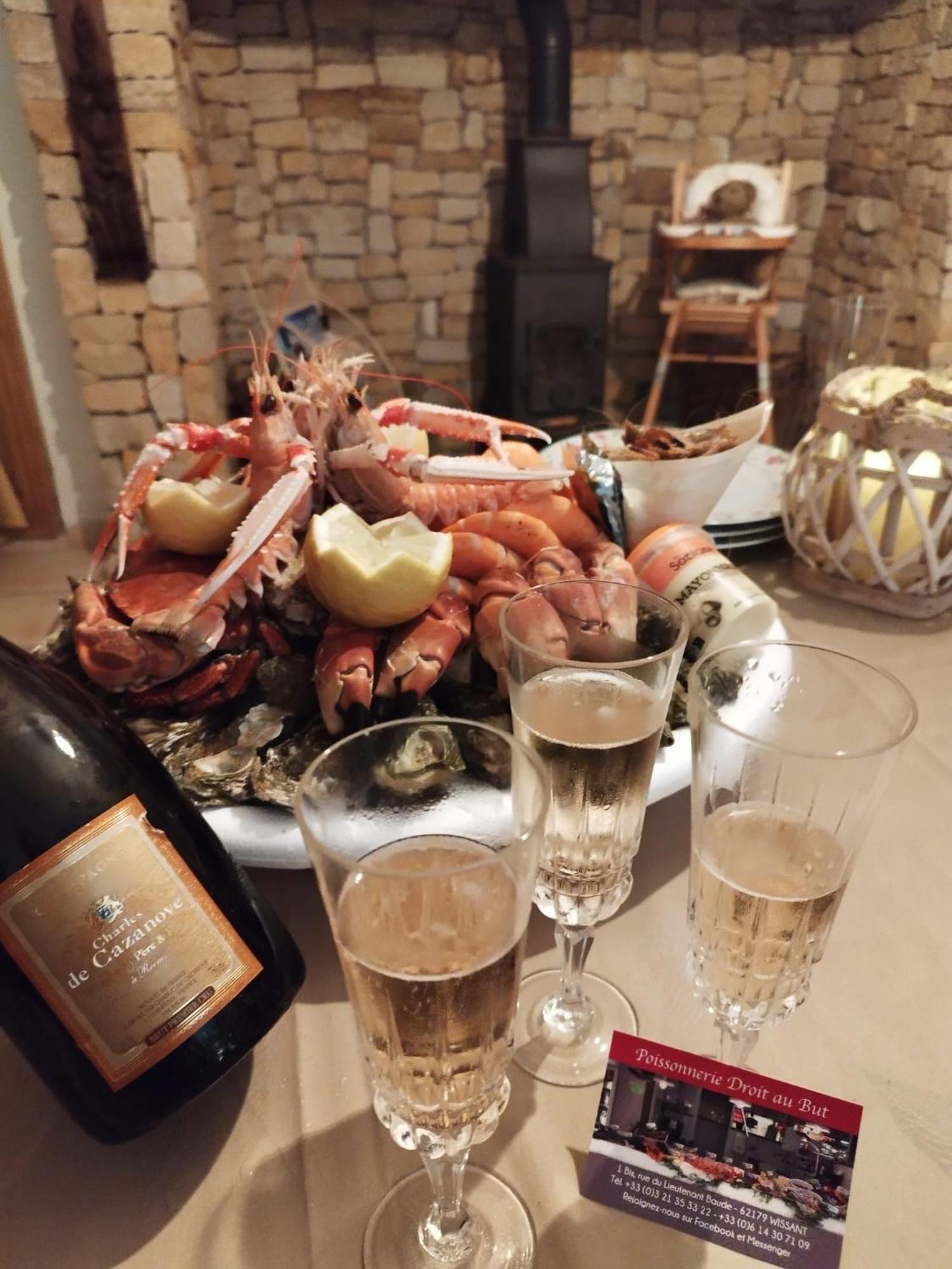 Le Clos De La Pommeraie Carly מראה חיצוני תמונה